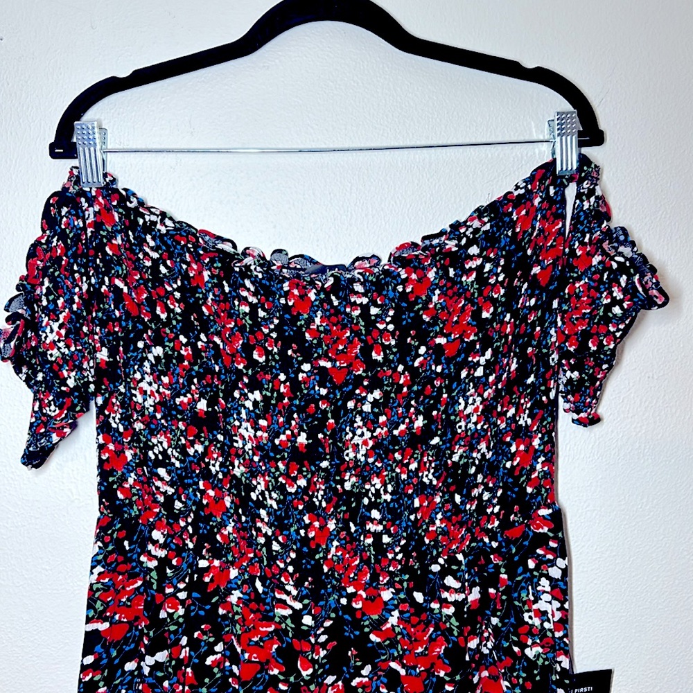 Lulu's off-the-shoulder sundress. NWT. ⭐️ ⭐️ ⭐️ ⭐️ ⭐️